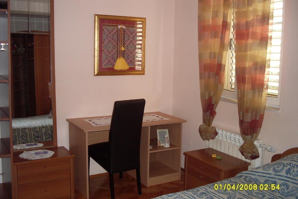 Pansion Arte Zvrko Apartment Zvekovica Bagian luar foto